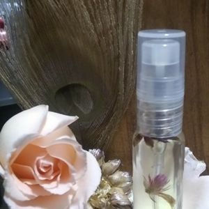 "YESTERDAY" FRAGRANCED BODY OIL SPRAY.10ML GLASS SPRAY